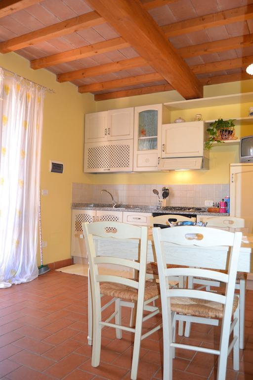 Agriturismo Beveraggio Appartamenti Marina di Grosseto Kamer foto
