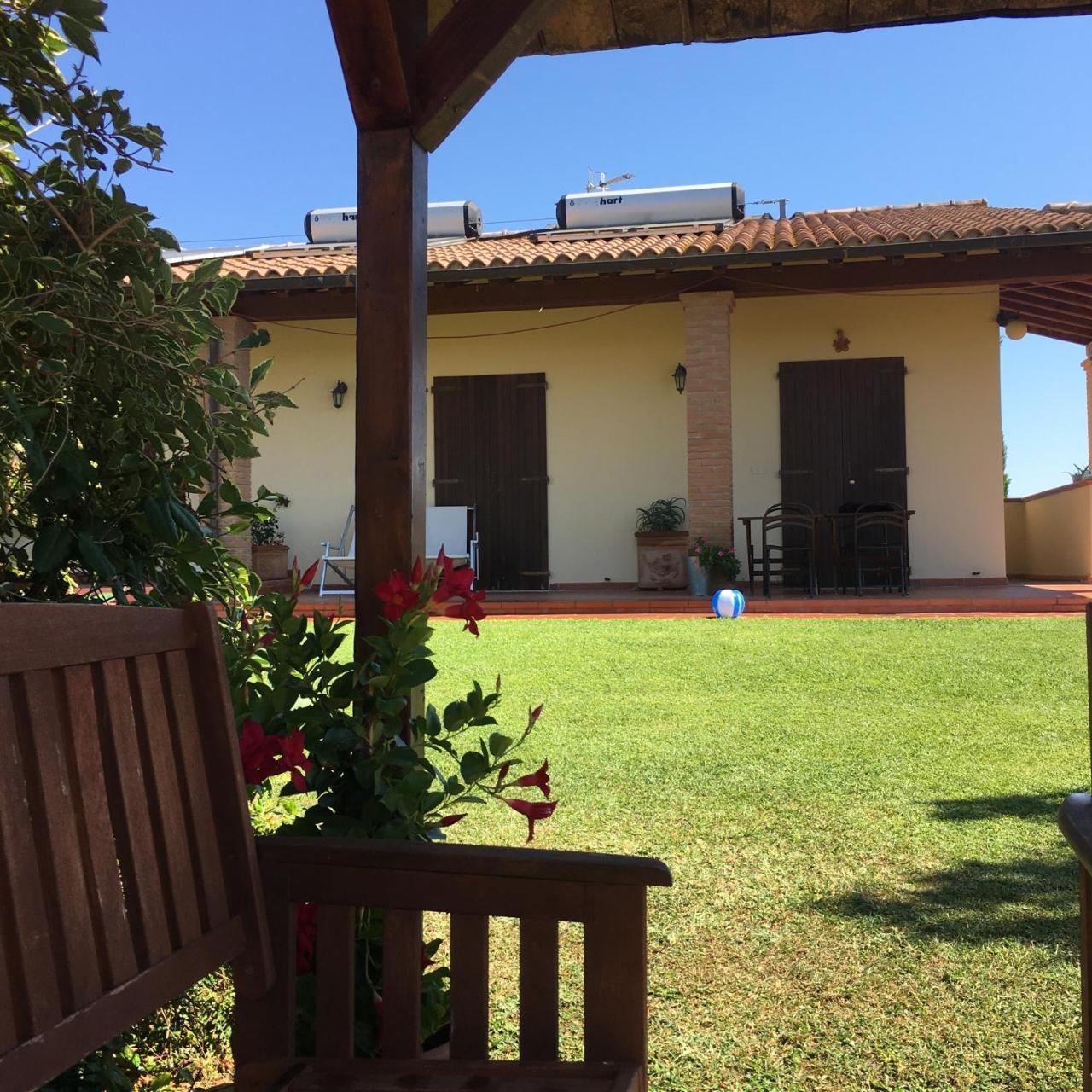 Agriturismo Beveraggio Appartamenti Marina di Grosseto Buitenkant foto